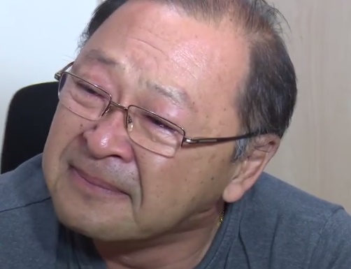Roberto Satoshi chora diretor hospital.jpg