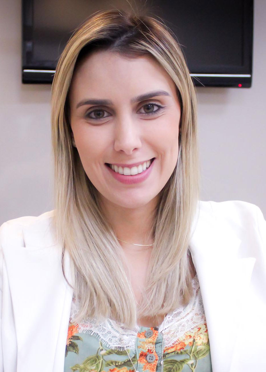 ana lacerda colunista quarta