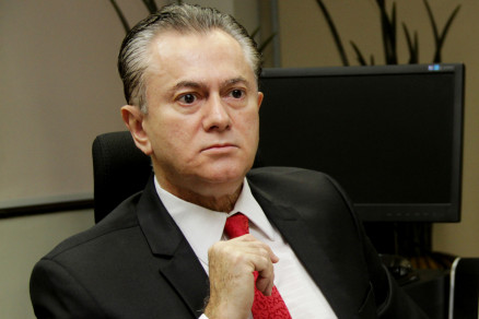 O desembargador Orlando Perri.jpg