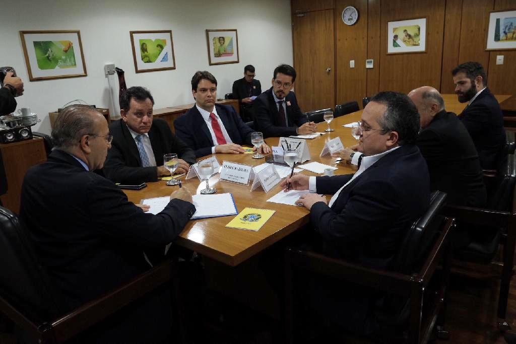 taques ministro eliseu padilha.jpg