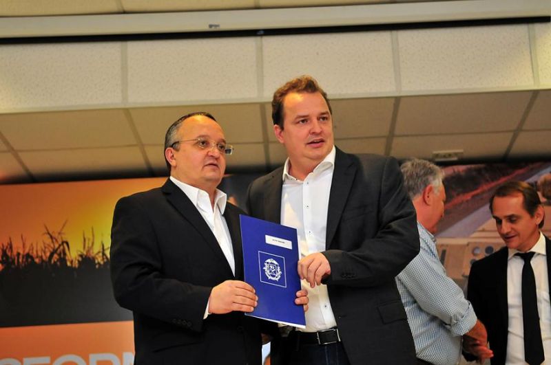 Taques e Max Russi
