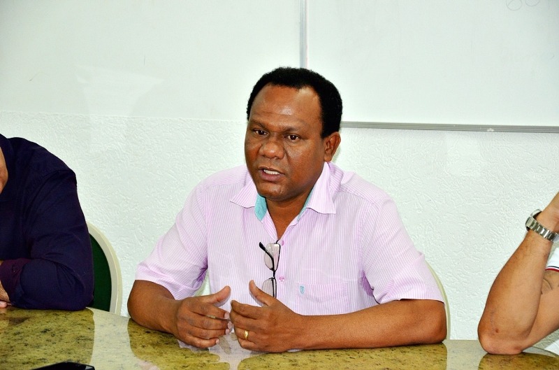 prefeito de Juscimeira Mois&iuml;&iquest;&frac12;s dos Santos
