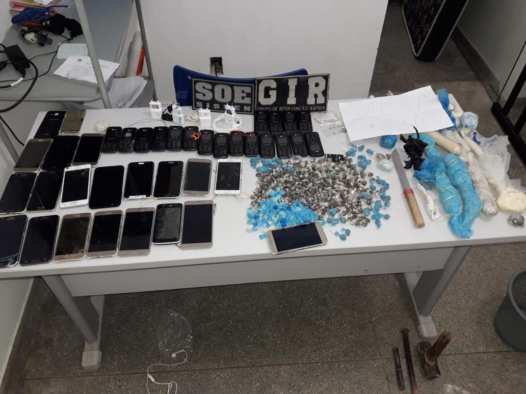 Celulares apreendidos na PCE