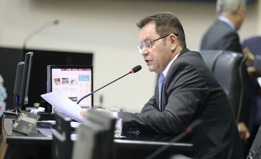 Eduardo Botelho