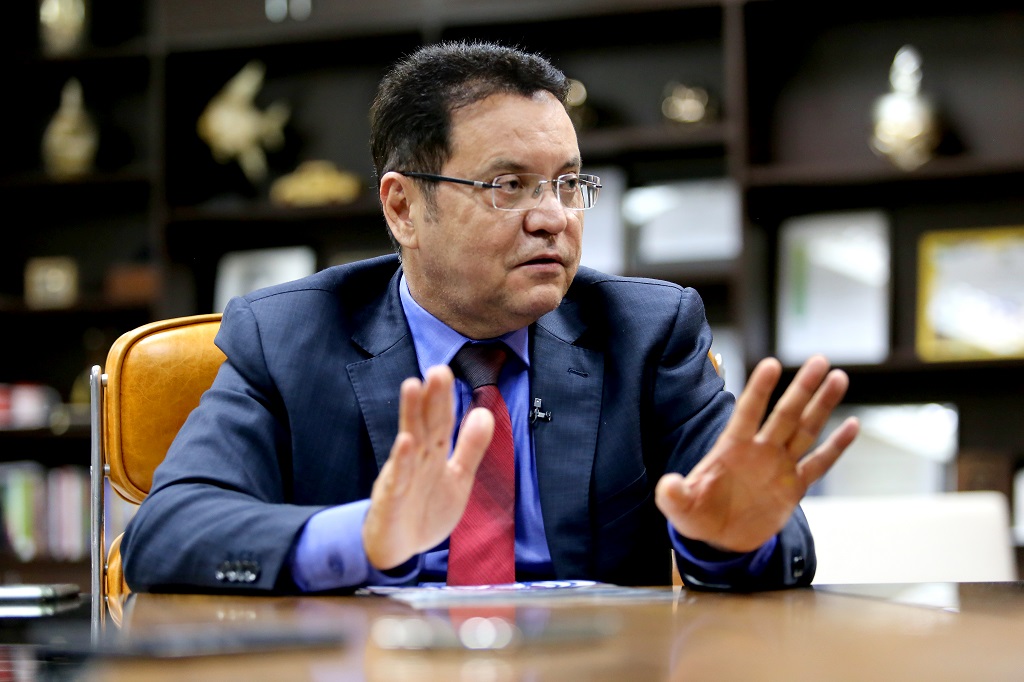 Eduardo Botelho
