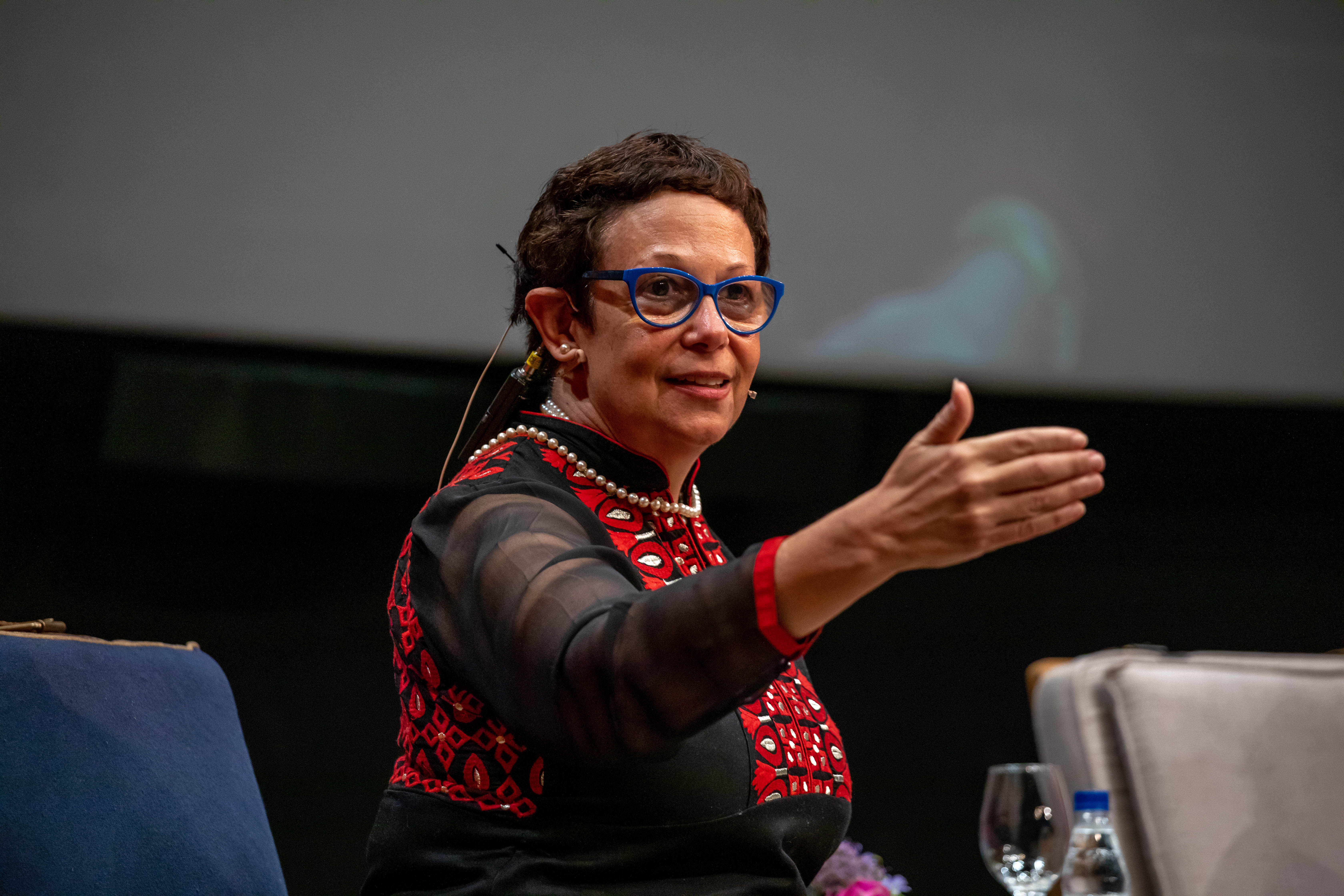 Adele ministra palestra e revela mecanismos para profissionais interessados em melhorar a mente