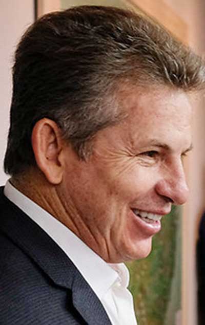 mauro mendes curtinha 400
