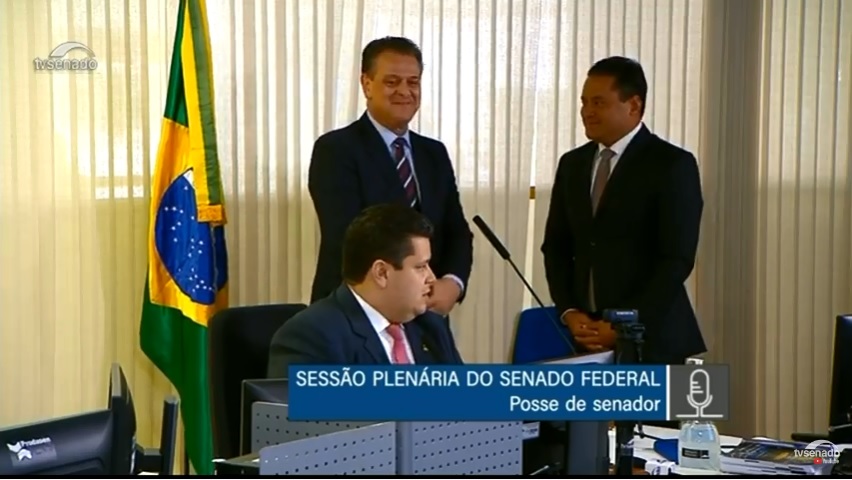 Posse Carlos F&aacute;varo no Senado