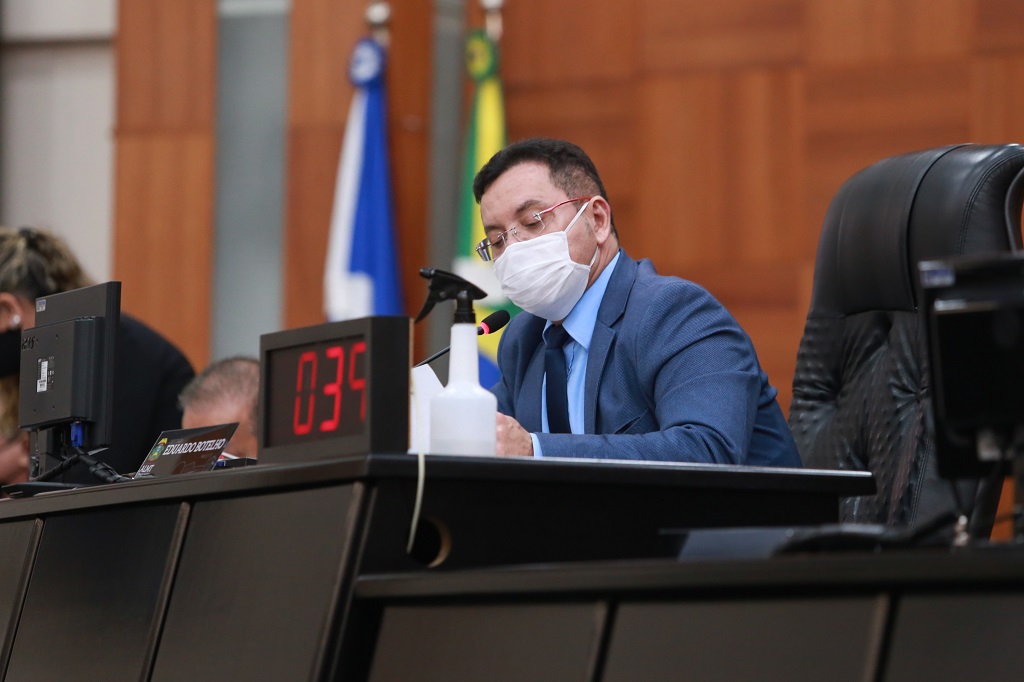 Eduardo Botelho