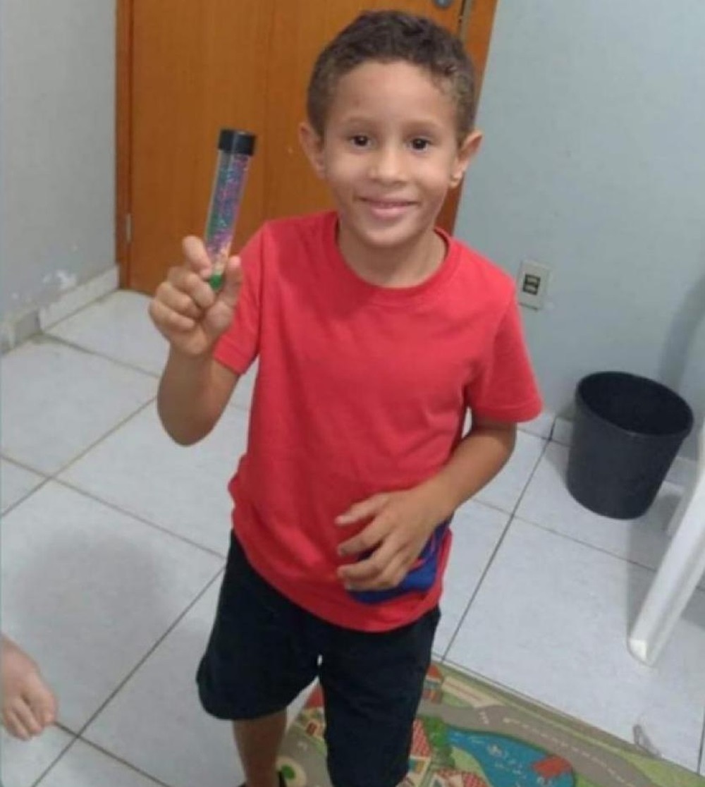 Garoto Samuel que desapareceu em Rondon�polis