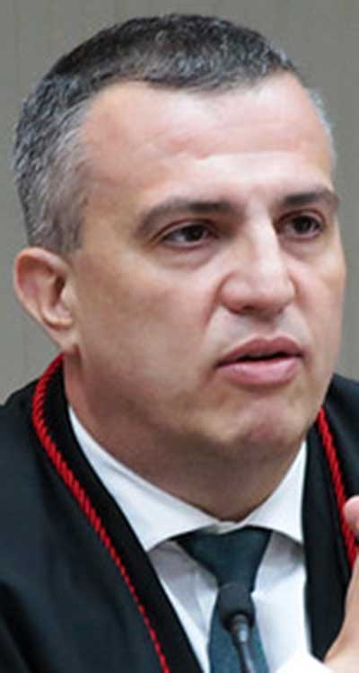 marcos machado 400