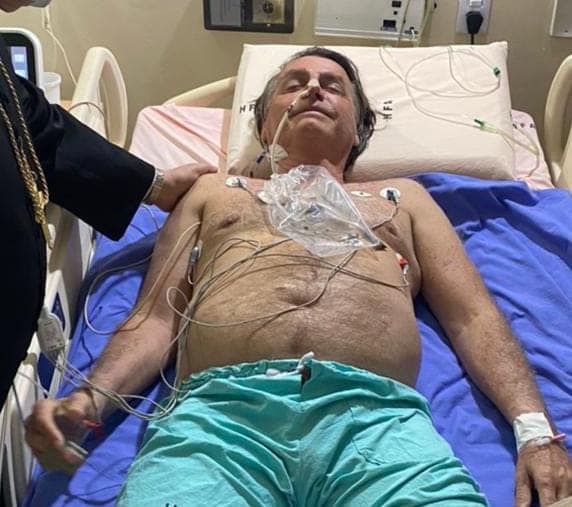 Bolsonaro doente