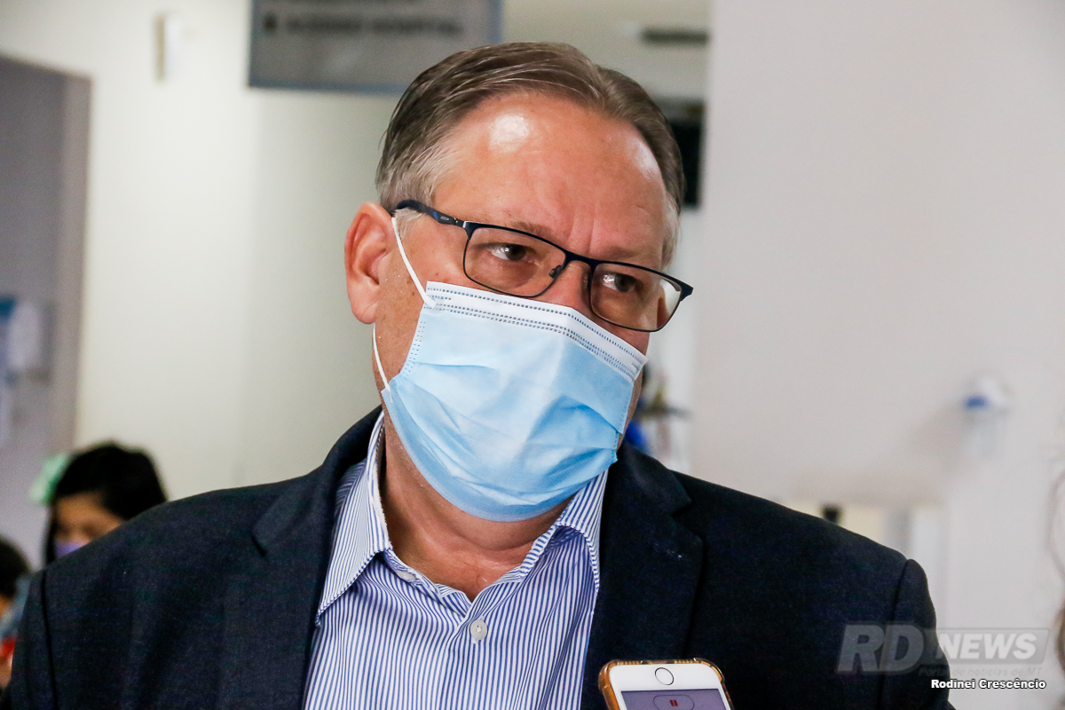 gilberto figueiredo - inaugura&iuml;&iquest;&frac12;&iuml;&iquest;&frac12;o leitos de UTI - hosp c&iuml;&iquest;&frac12;ncer