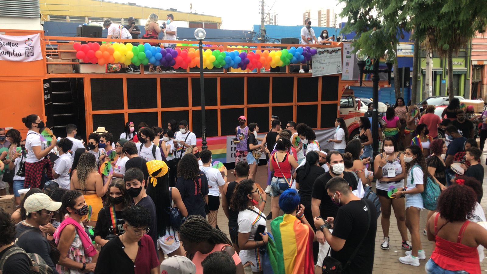 Parada LGBTQIA+ Cuiab� dezembro de 2021