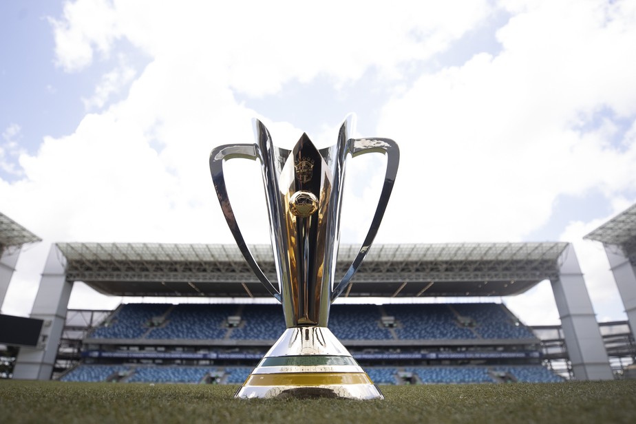 Ta&iuml;&iquest;&frac12;a Supercopa