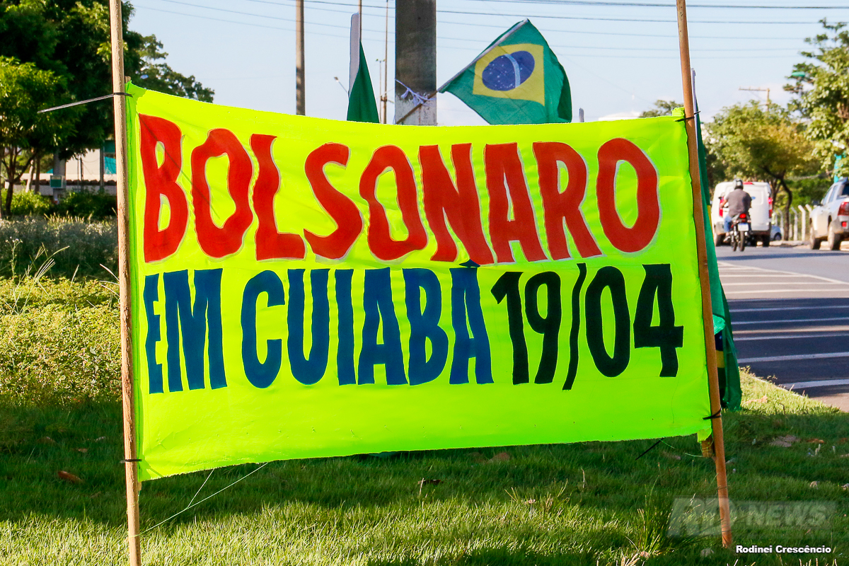 Vendedor ambulante - visita bolsonaro - Cuiab�
