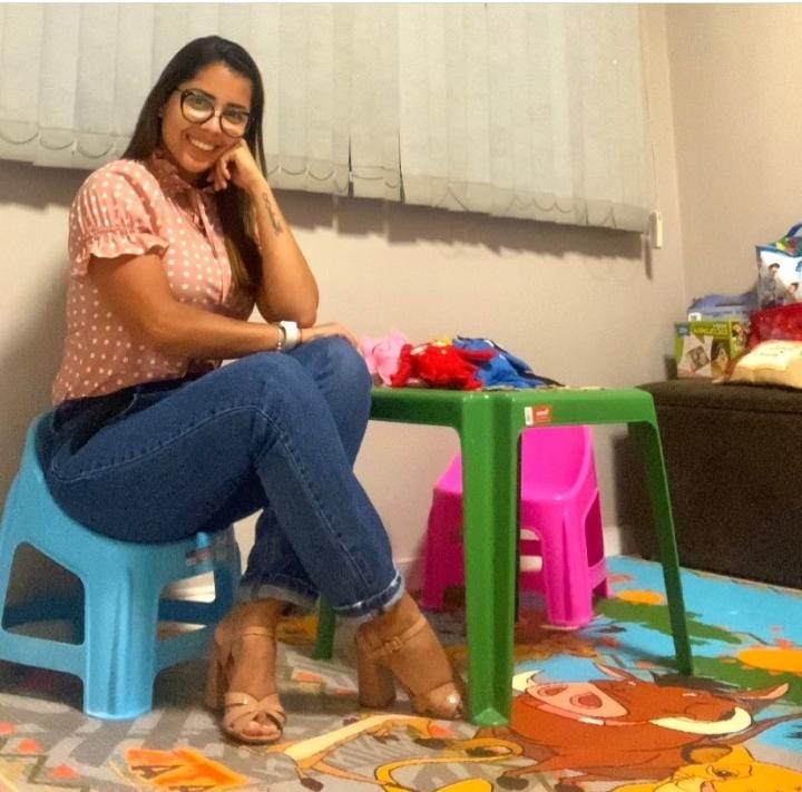 Psic�loga Darlleny Maciel especialista em adolescentes
