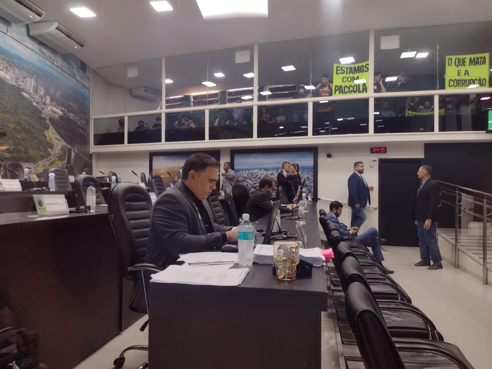 Plen�rio - cassa��o vereador Paccola