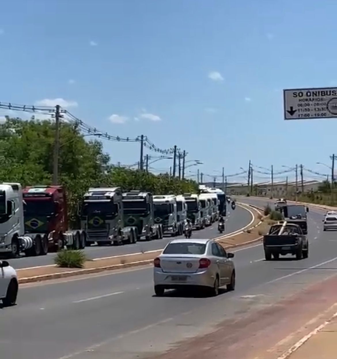 caminh&iuml;&iquest;&frac12;o bolsoanaro