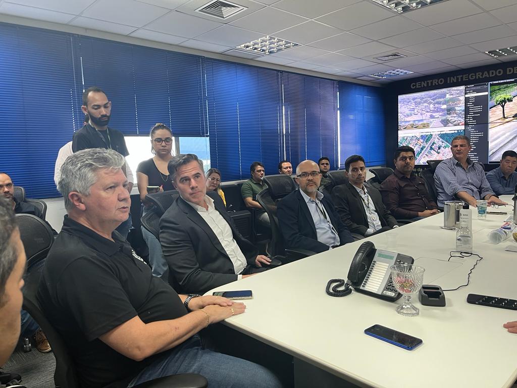 SECRETARIO SEGURAN&iuml;&iquest;&frac12;A BUSTAMANTE 