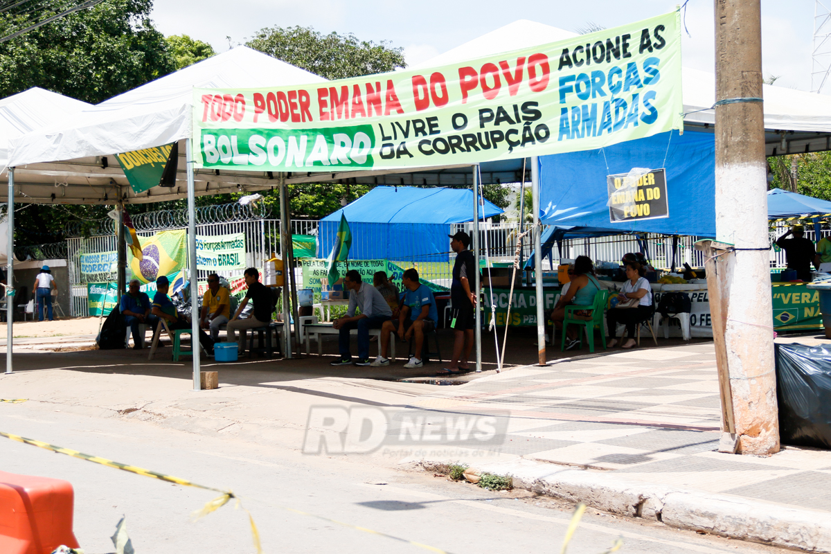 Acampamento de bolsonaristas no quartel 13 brigada - 09.01.23