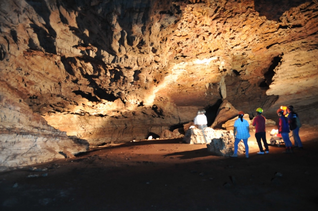 Caverna do Jabuti - Curvel�ndia