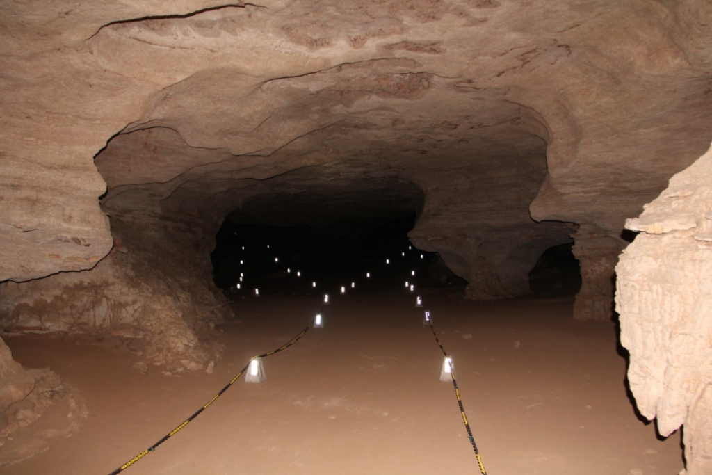 Caverna do Jabuti - Curvel�ndia