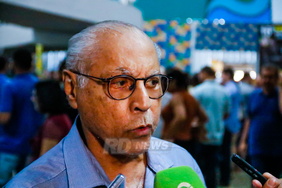 J�lio Campos