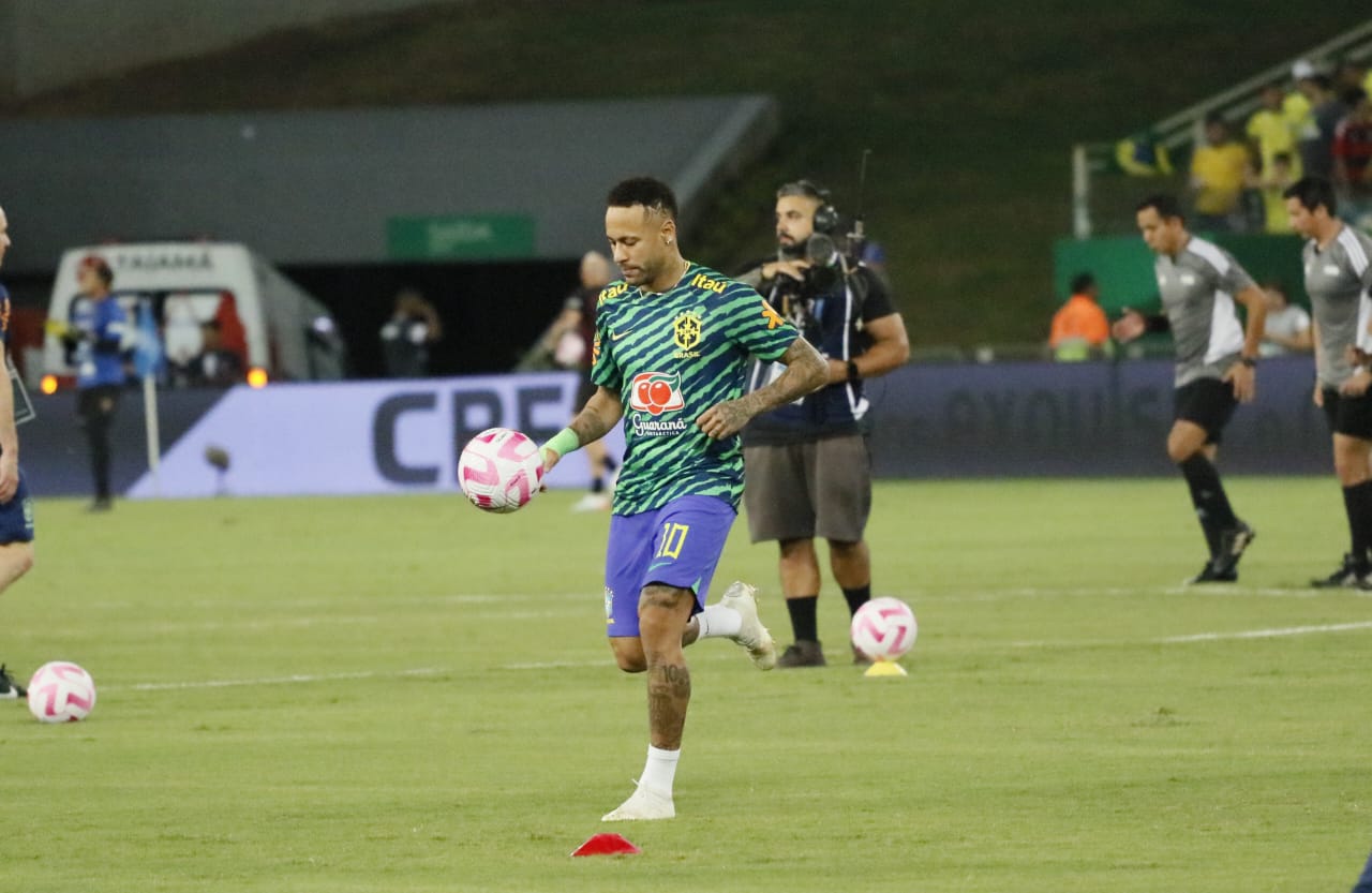 Aquecimento Neymar Sele&iuml;&iquest;&frac12;&iuml;&iquest;&frac12;o