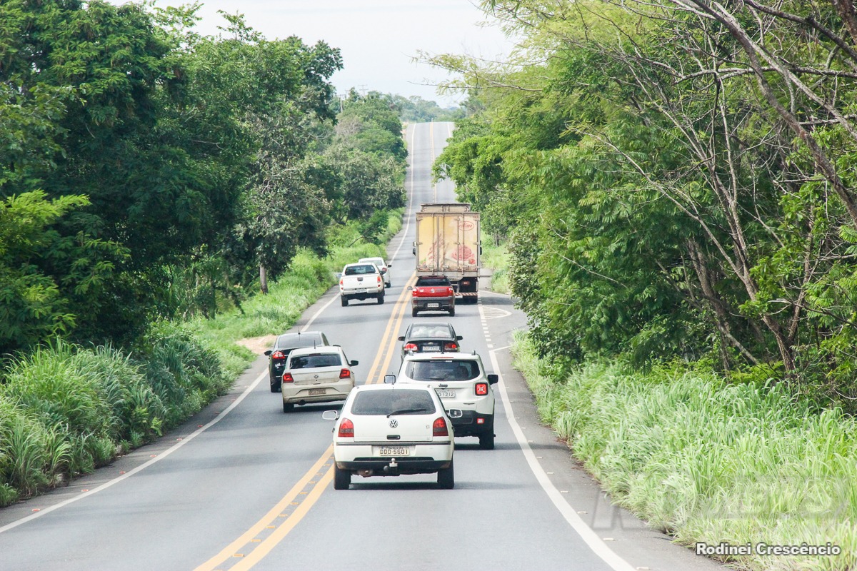 estrada de chapada dos guimar�es mt 251