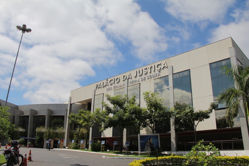 Tribunal de Justi�a fachada
