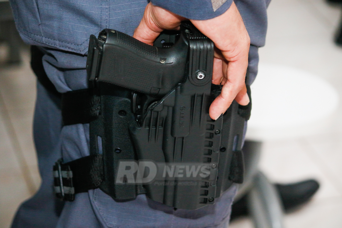 arma policial militar
