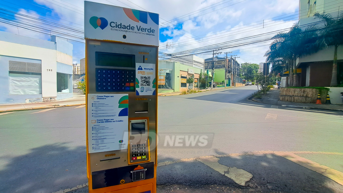 Estacionamento rotativo no Centro de Cuiab� - parqu�metro