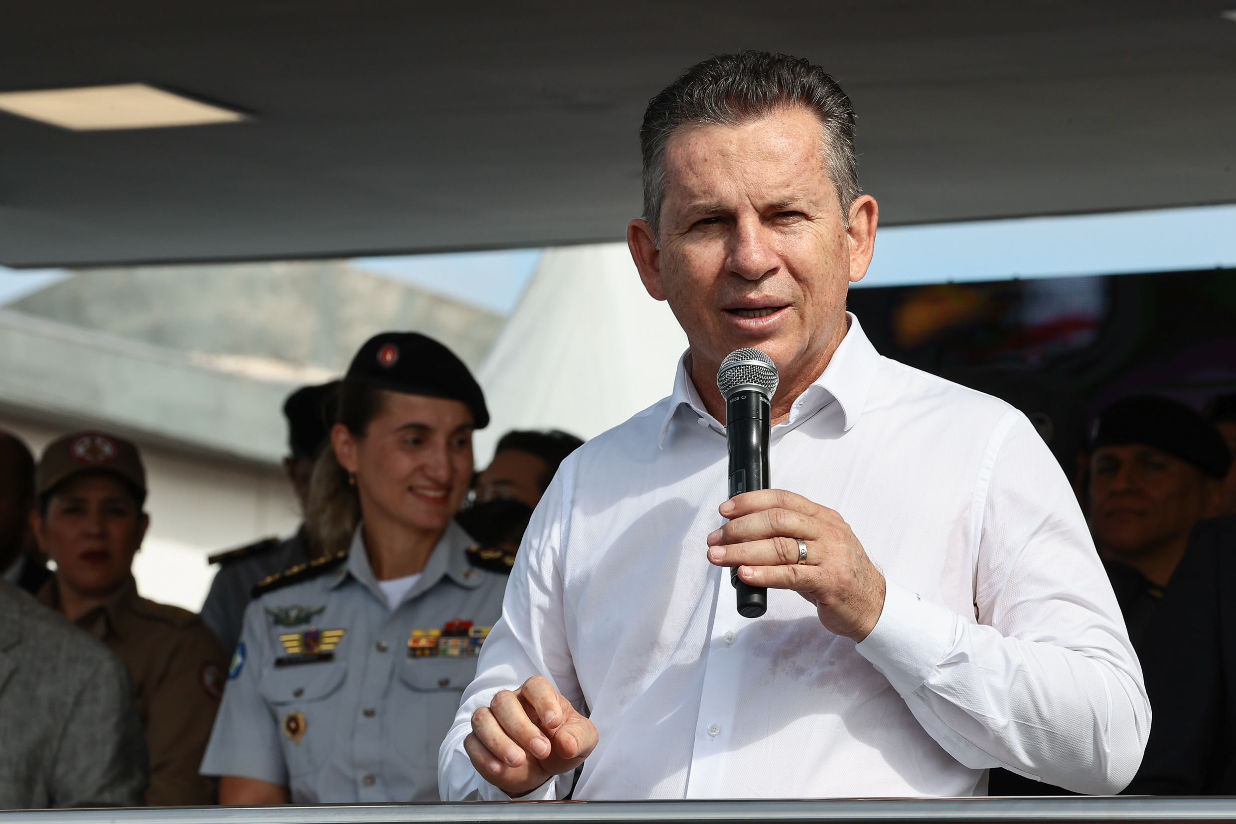 Governador Mauro Mendes entrega nova sede do Batalh�o