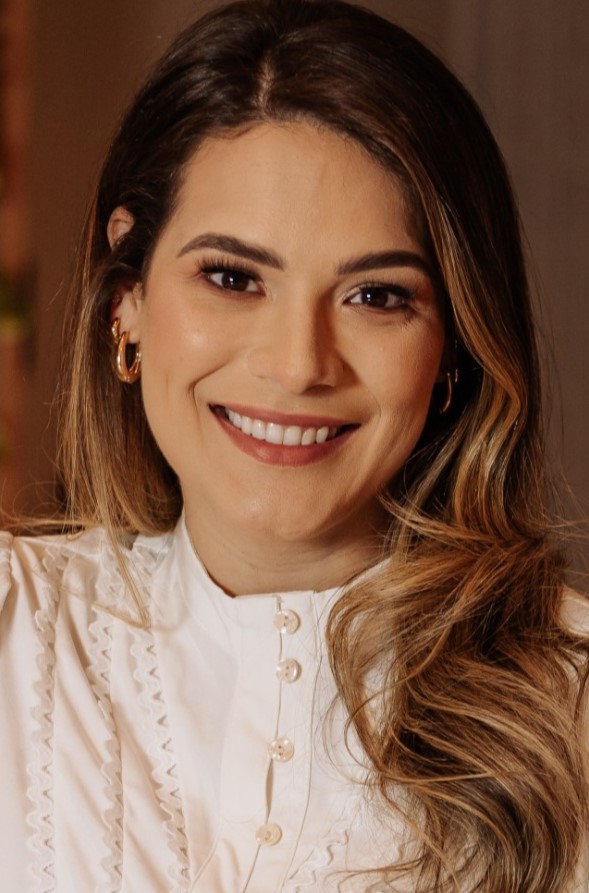 Bruna Alencar � m�dica , m�e de 2 meninos e produz conte�dos sobre pr�tica de cuidados infantis