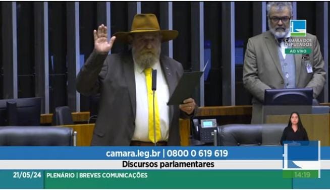 Barbudo posse C&acirc;mara dos Deputados
