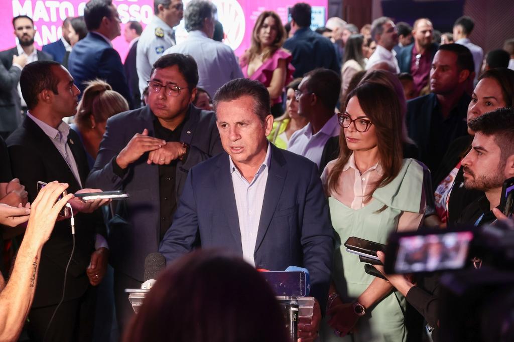 MAURO MENDES CRISTALINO II