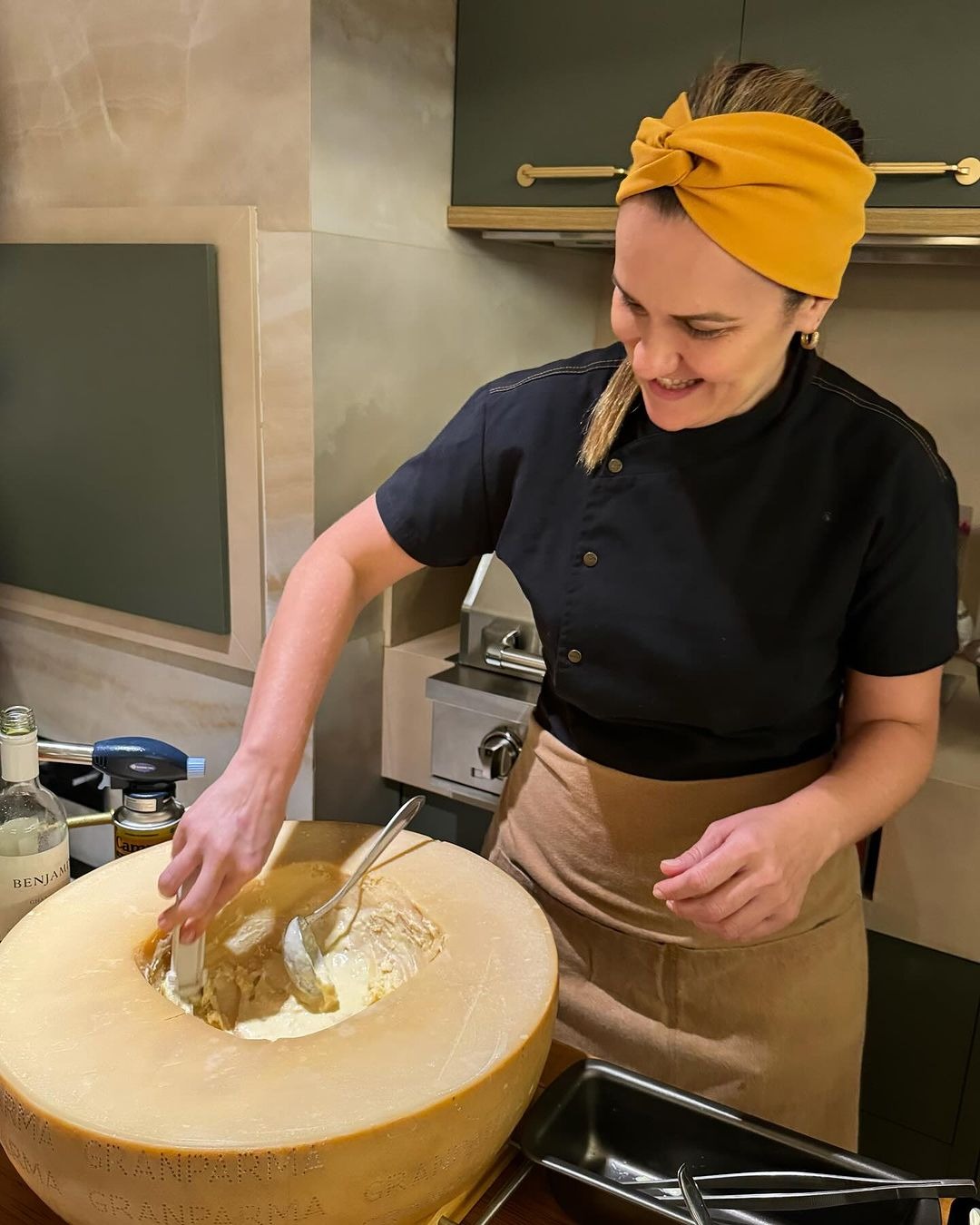 Chef Carol Manhozo participa da oficina Sabores e Aromas