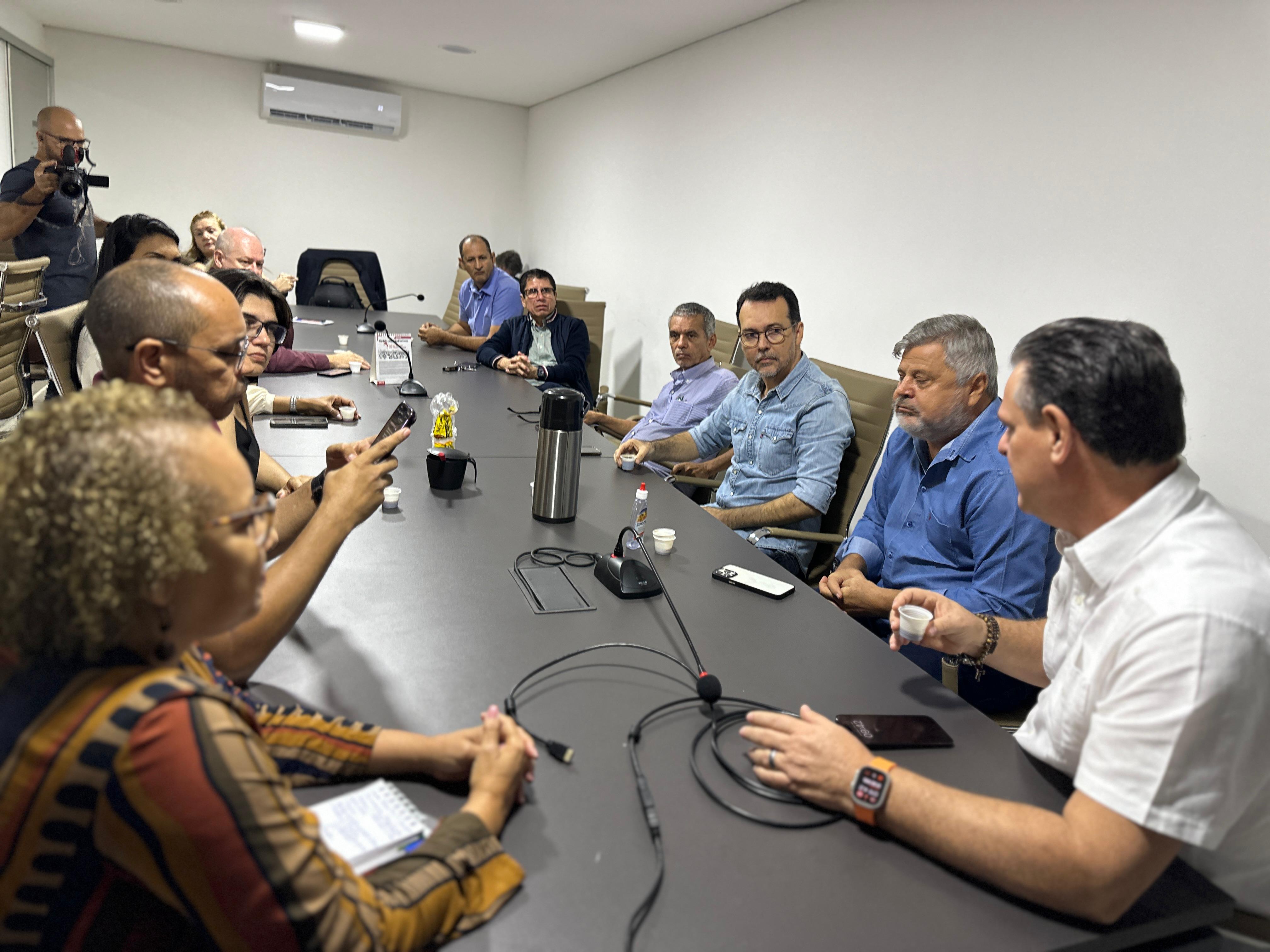  roberto stopa ludio cabral carlos favaro e membros da federacao