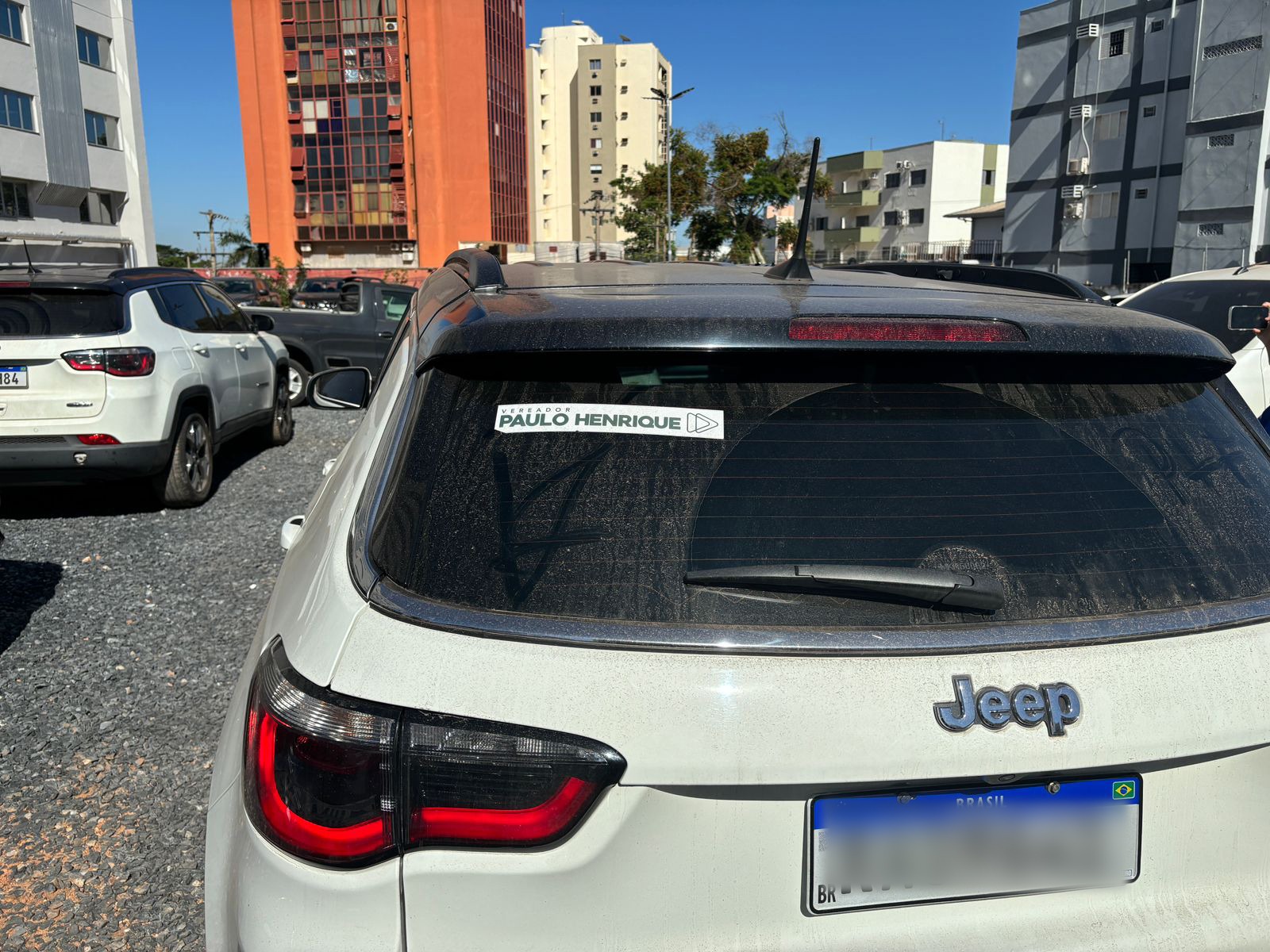 Opera��o Ragnatela carros apreendidos
