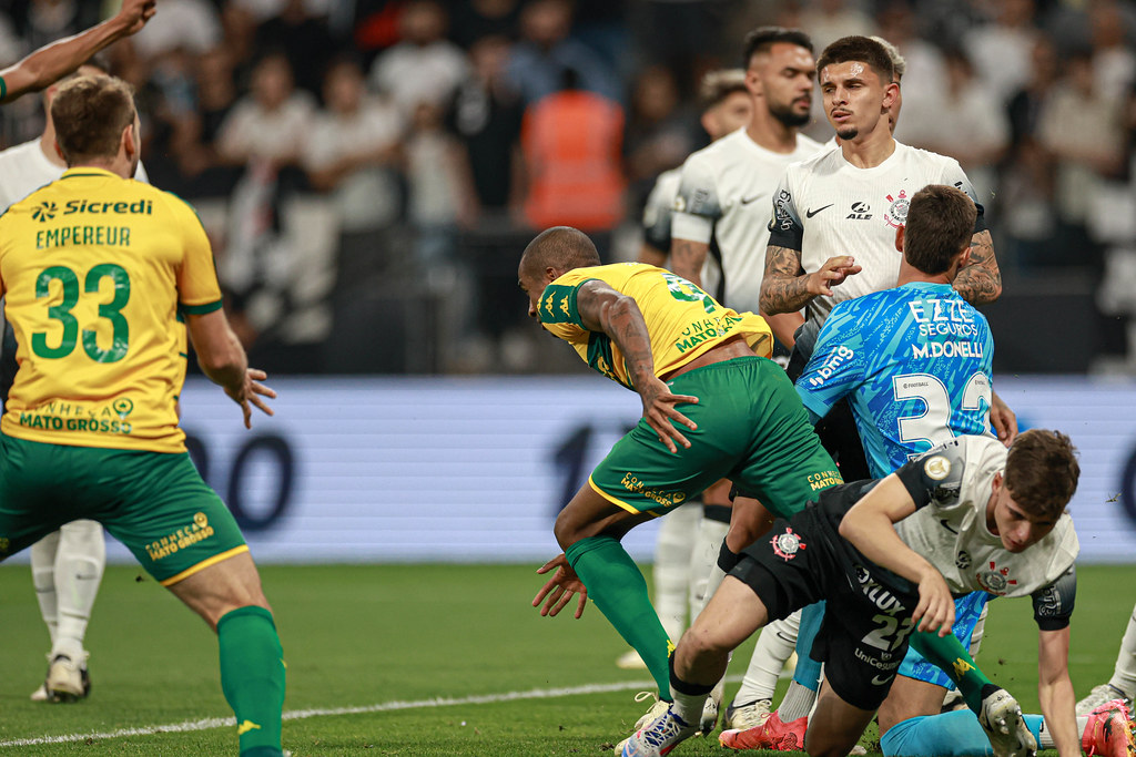 Corinthians x Cuiab&iuml;&iquest;&frac12; 