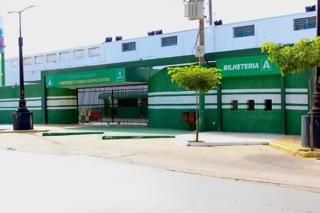 Est�dio Dutrinha