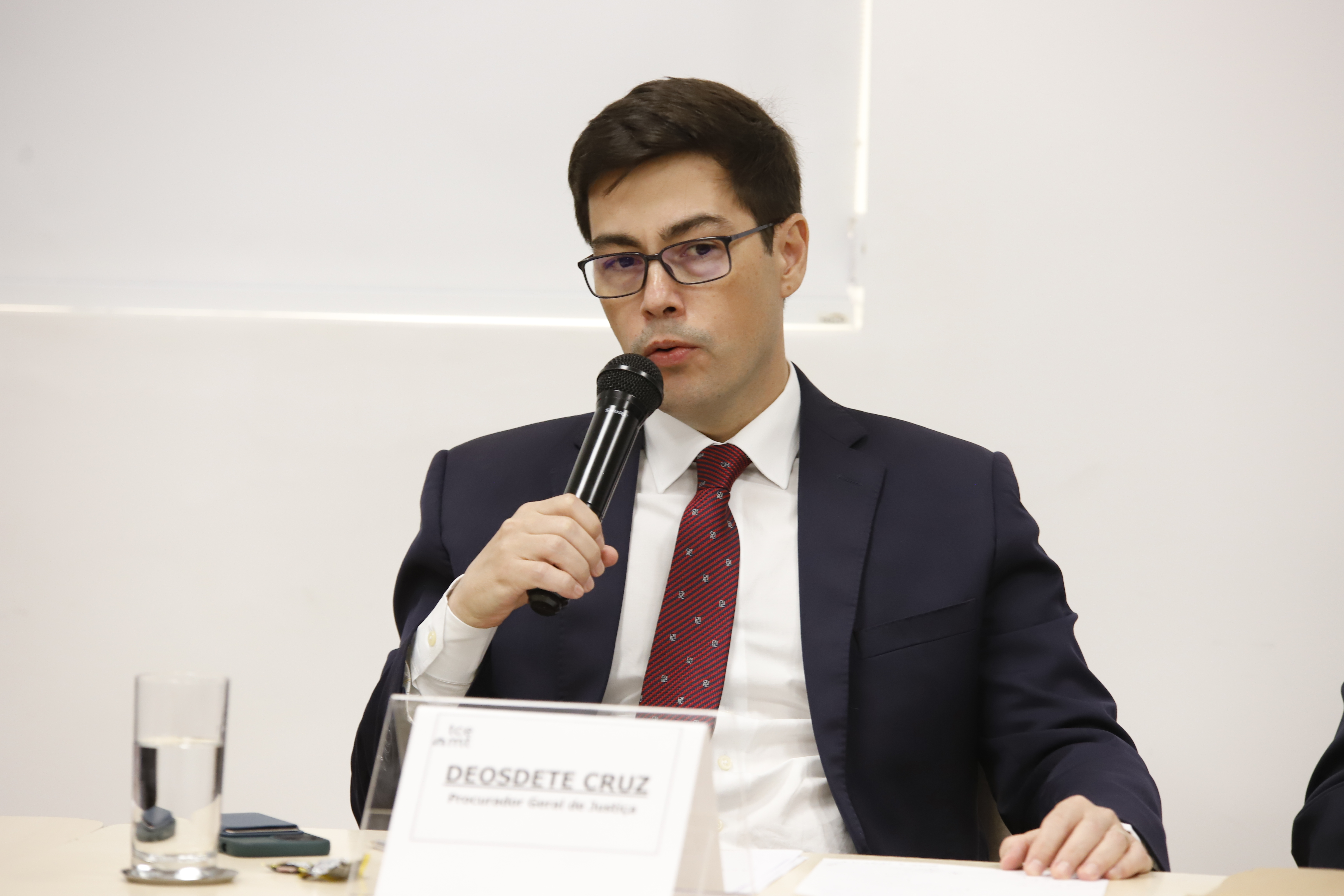 Procurador-geral de Justi&iuml;&iquest;&frac12;a, Deosdete Cruz