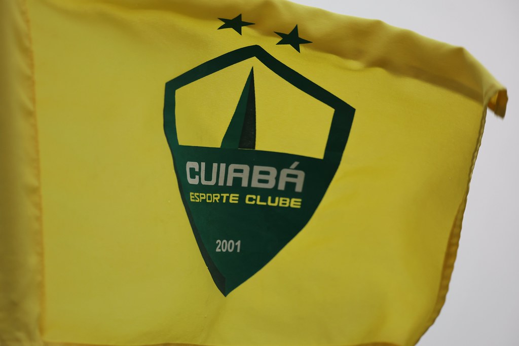 Emblema Cuiab� EC