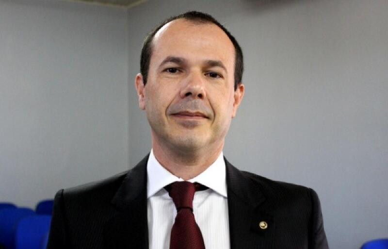 juiz Ivan L&iuml;&iquest;&frac12;cio Amarante