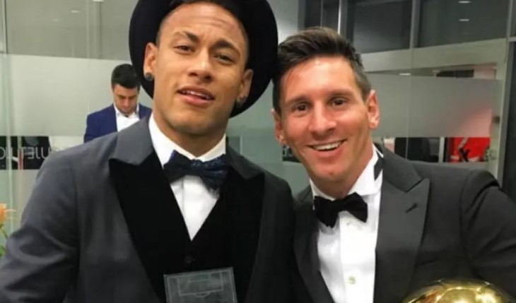 Neymar e Messi durante a cerim�nia da Bola de Ouro de 2016