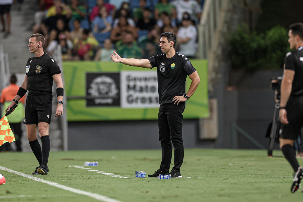 Cuiab� x Corinthians