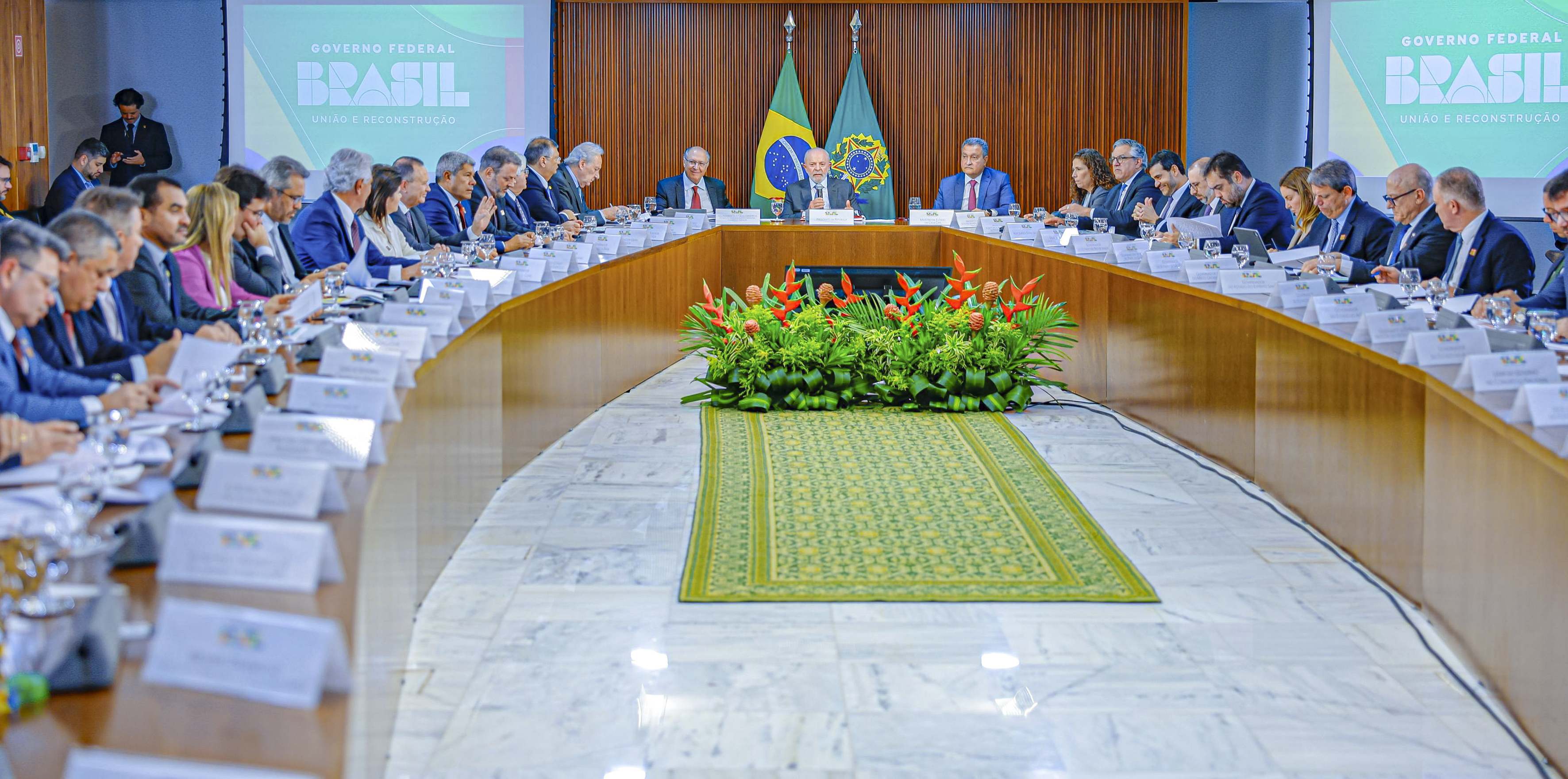Reuni&iuml;&iquest;&frac12;o entre Lula e governadores