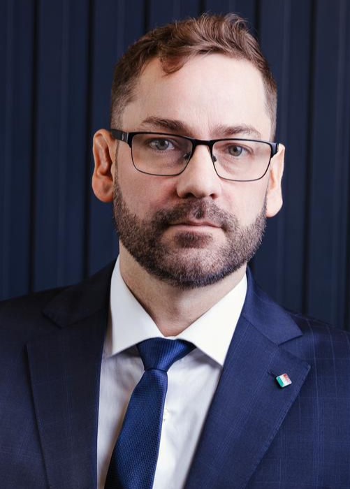 Myke Oliveira Gomes � diretor jur�dico da Rocha Gomes Auditoria Tribut�ria