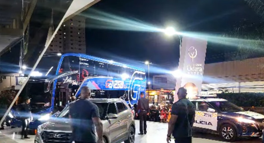 chegada flamengo cuiab�